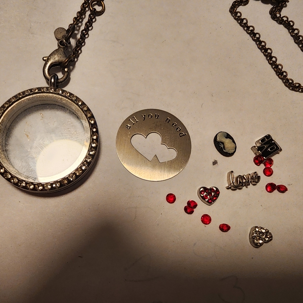 Origami  Owl LOVE inspired Rhinestone Trinket Silver Necklace